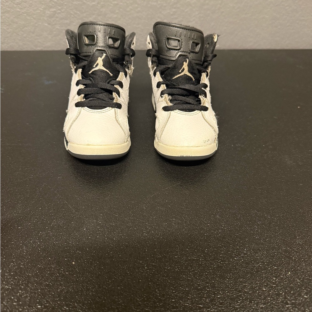 Air Jordan 6 Retro “Reverse Oreo” – Toddler Size 11